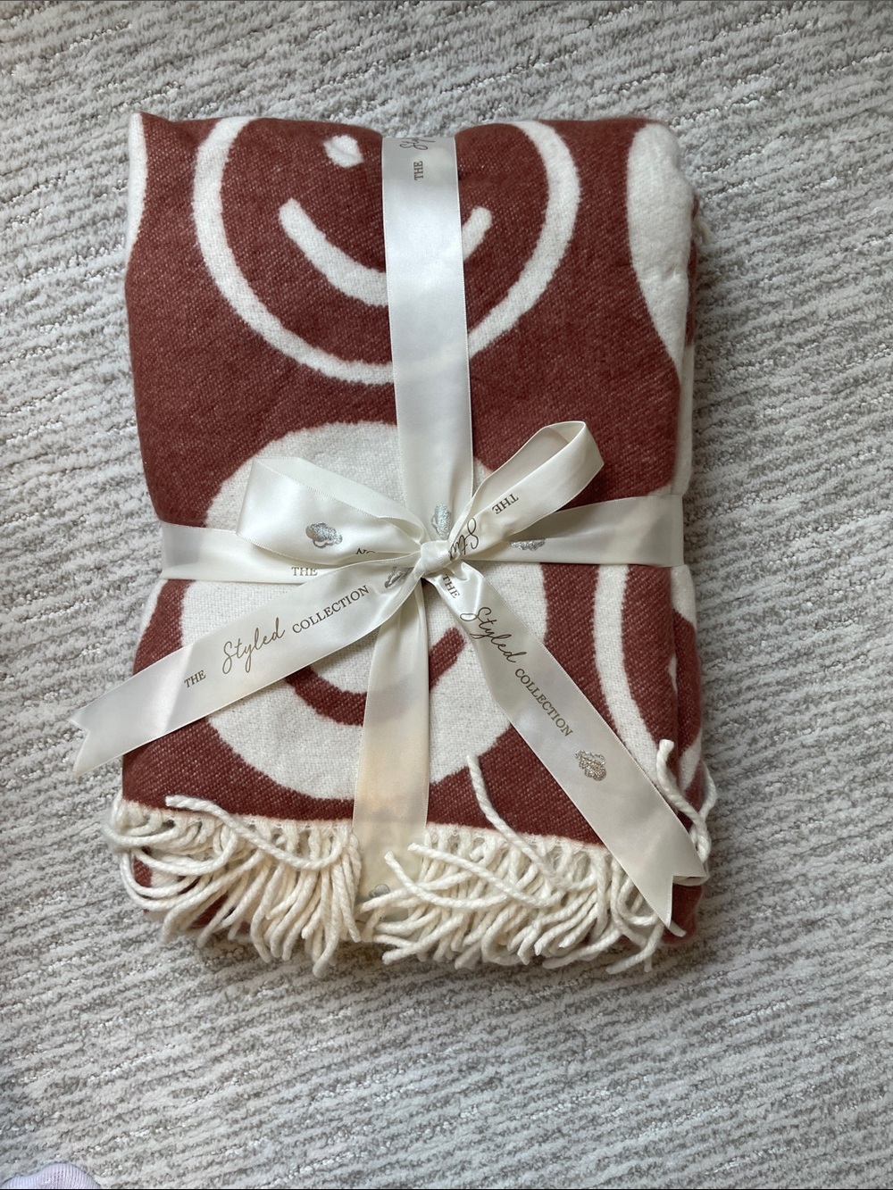 The Styled Collection Decorative Brown and Cream Smiley Throw Blanket